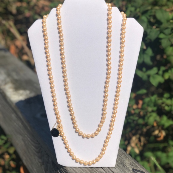 Vintage 1960’s Prestige glass pearls 54”extra long - Picture 2 of 13